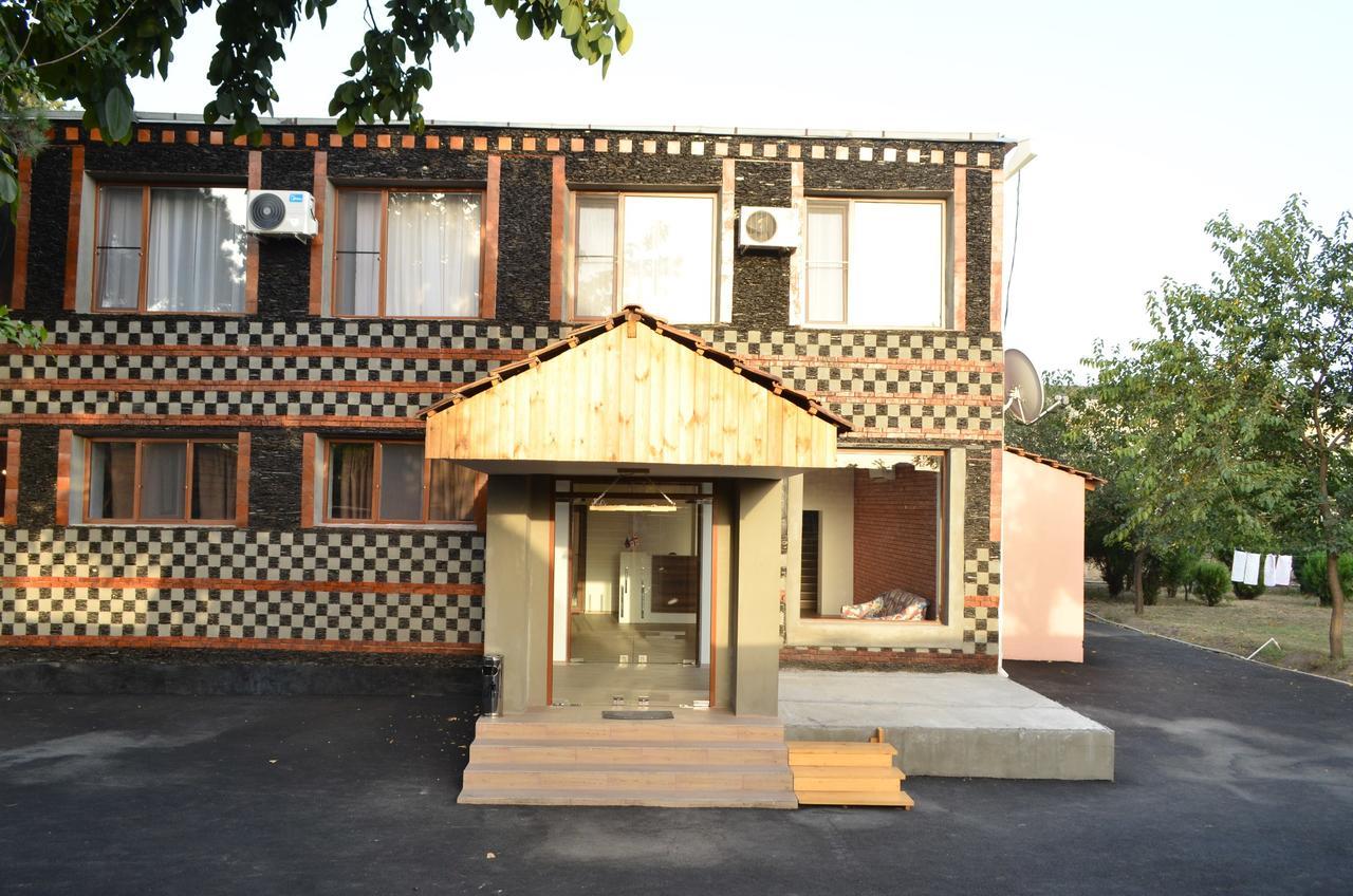 Evim Otel Zaqatala Exterior foto